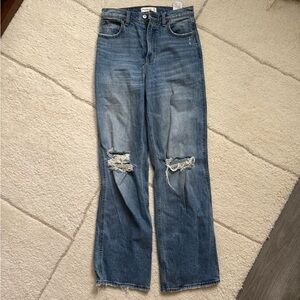 Abercrombie & Fitch Ultra High Rise 90s Straight Leg Jeans Distressed